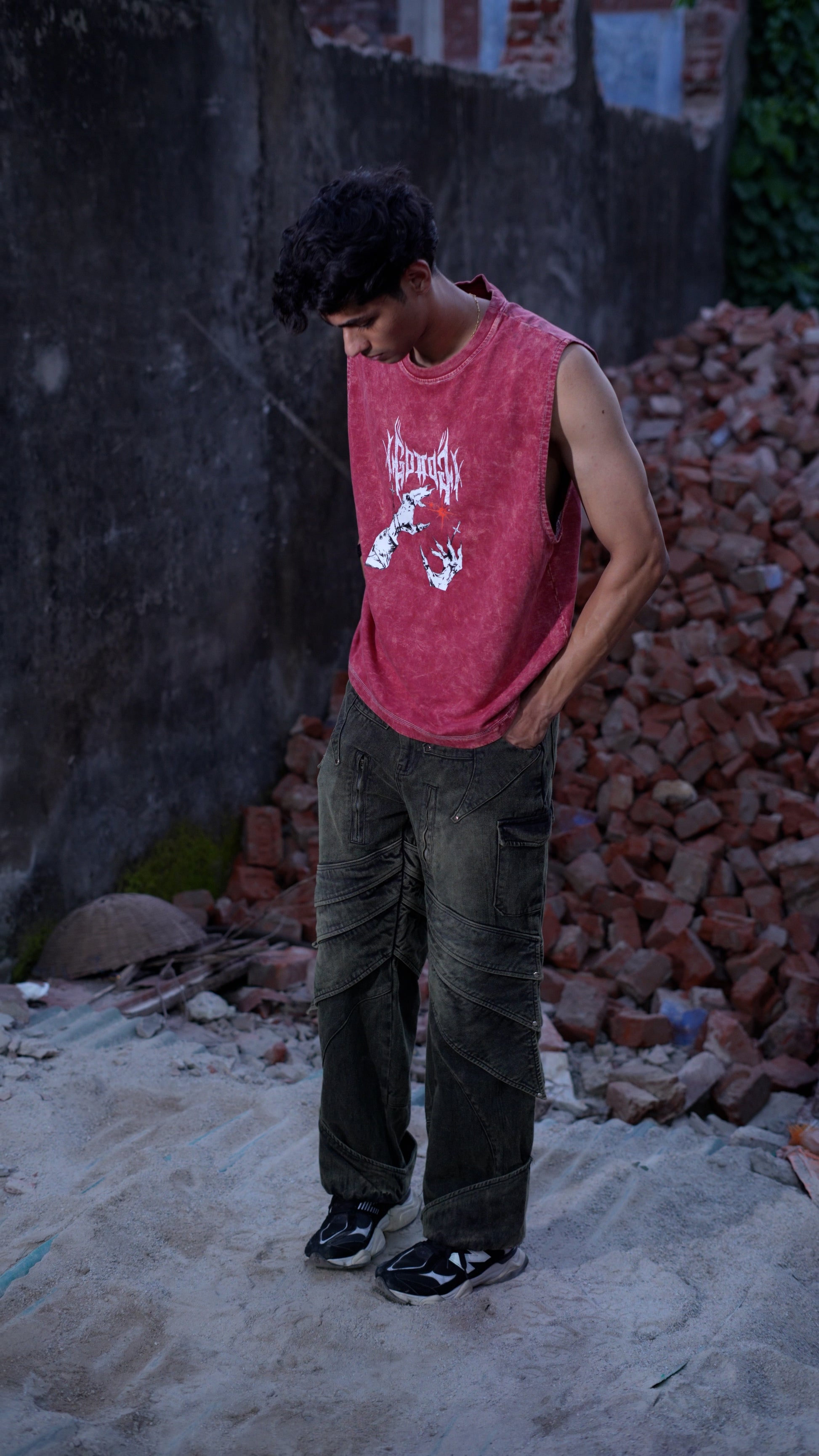 GOD|TANK TOP|CRIMSON