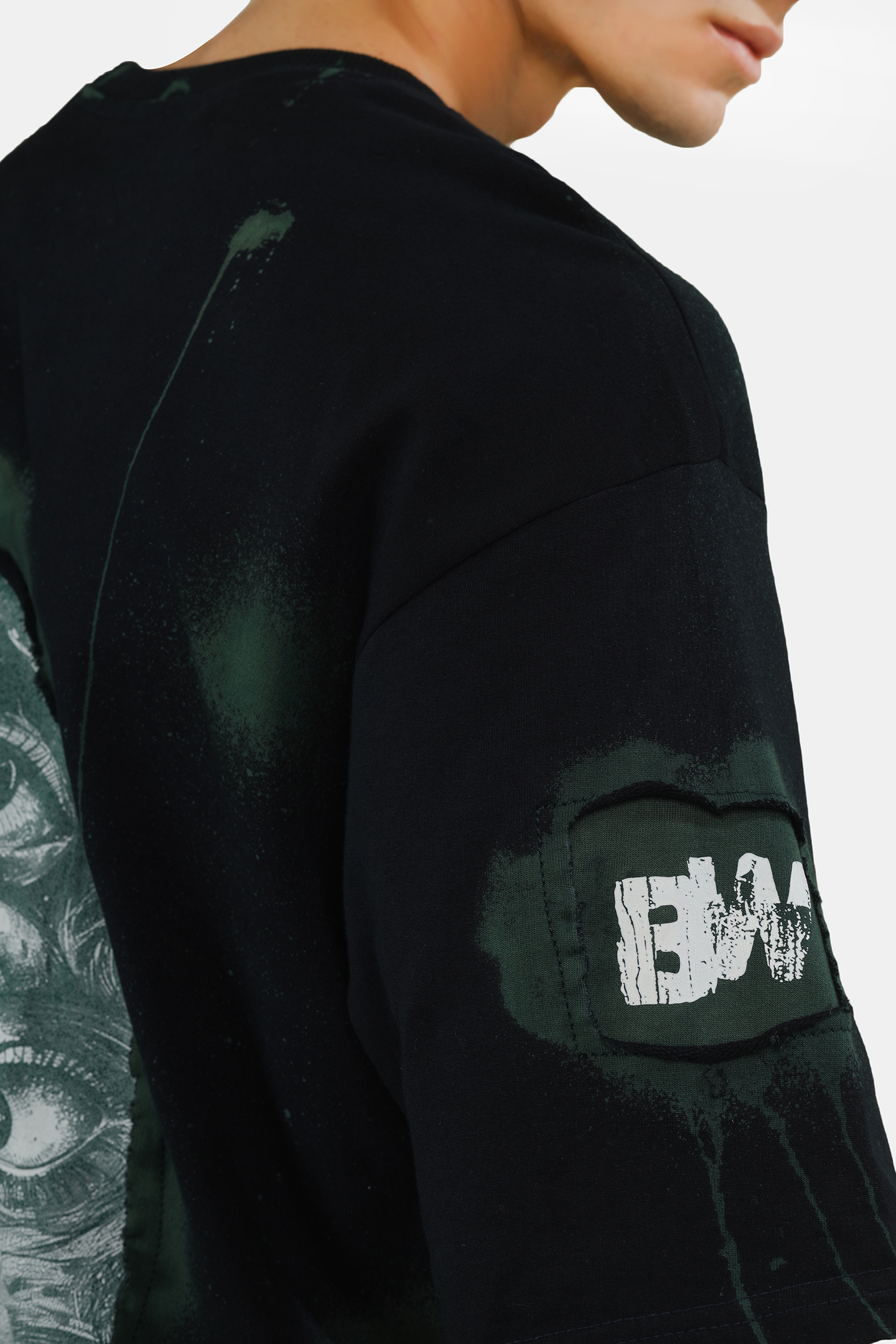 TOXIC REFLECTIONS TEE