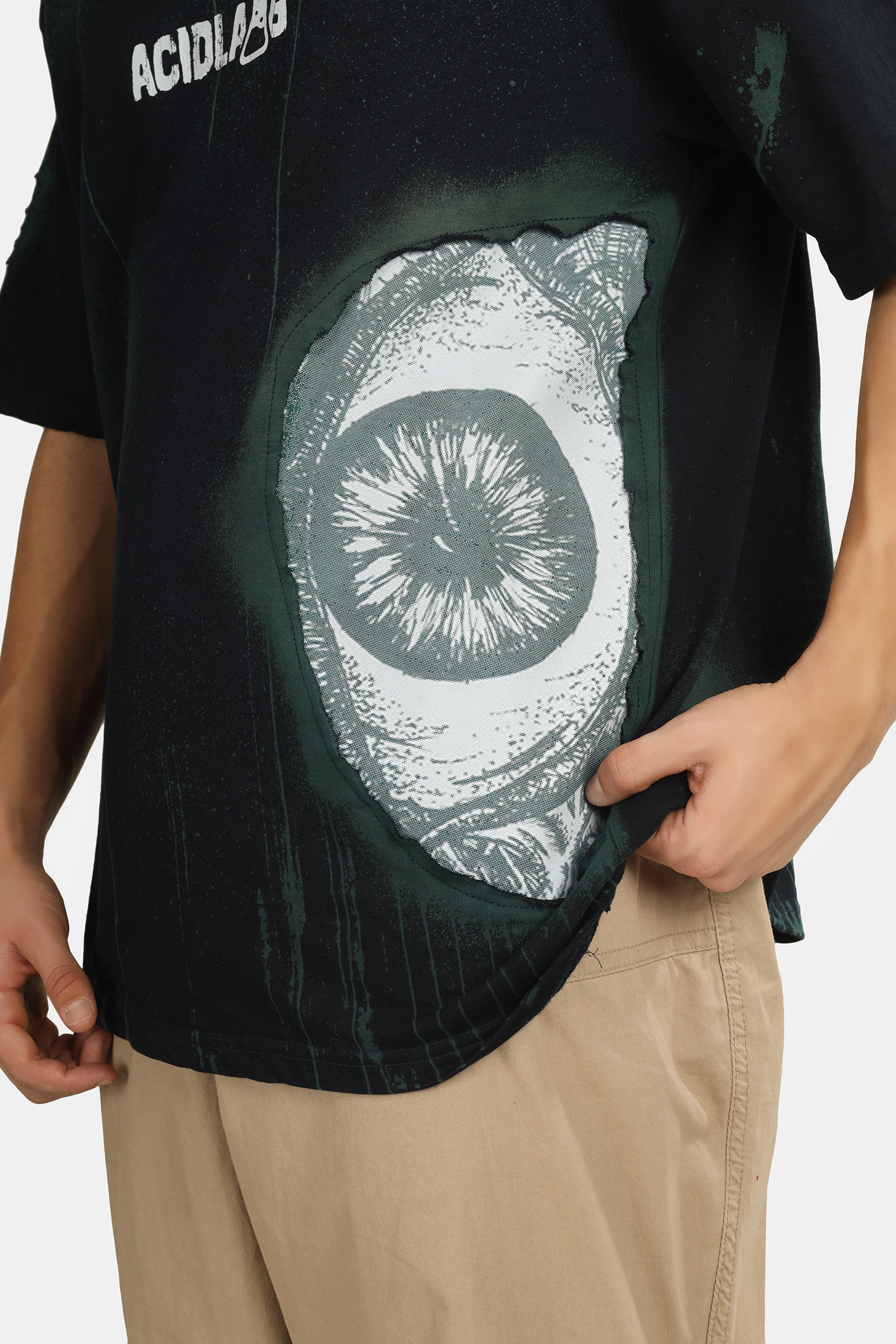 TOXIC REFLECTIONS TEE