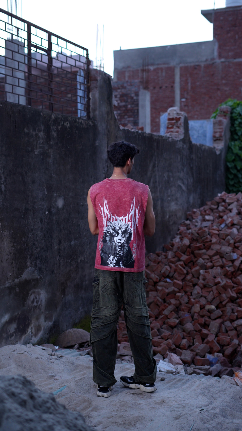 GOD|TANK TOP|CRIMSON